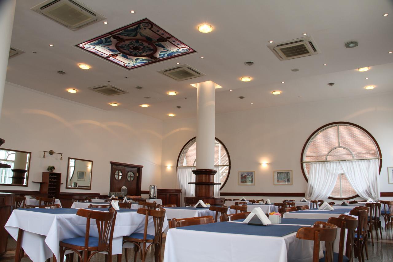 Hotel Reviens Pinamar Zewnętrze zdjęcie