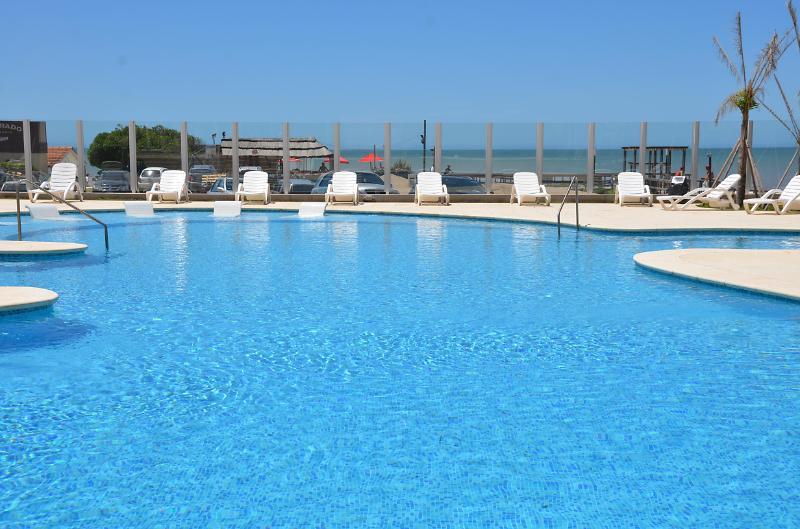 Hotel Reviens Pinamar Zewnętrze zdjęcie